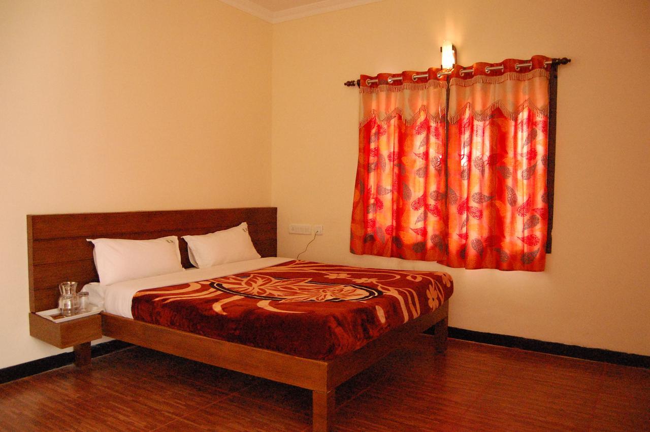 Ezhil Residency Hotell Kodaikanal Eksteriør bilde