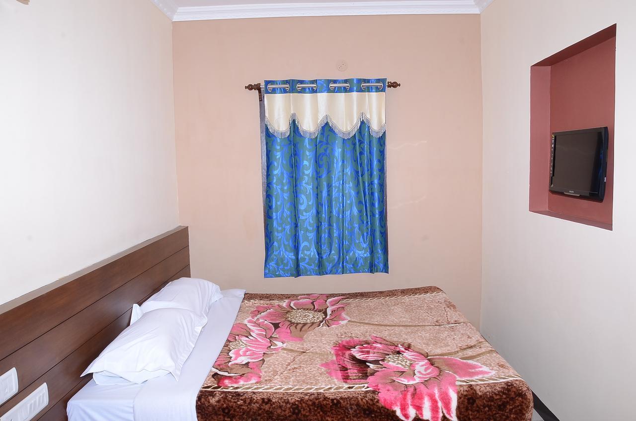 Ezhil Residency Hotell Kodaikanal Eksteriør bilde