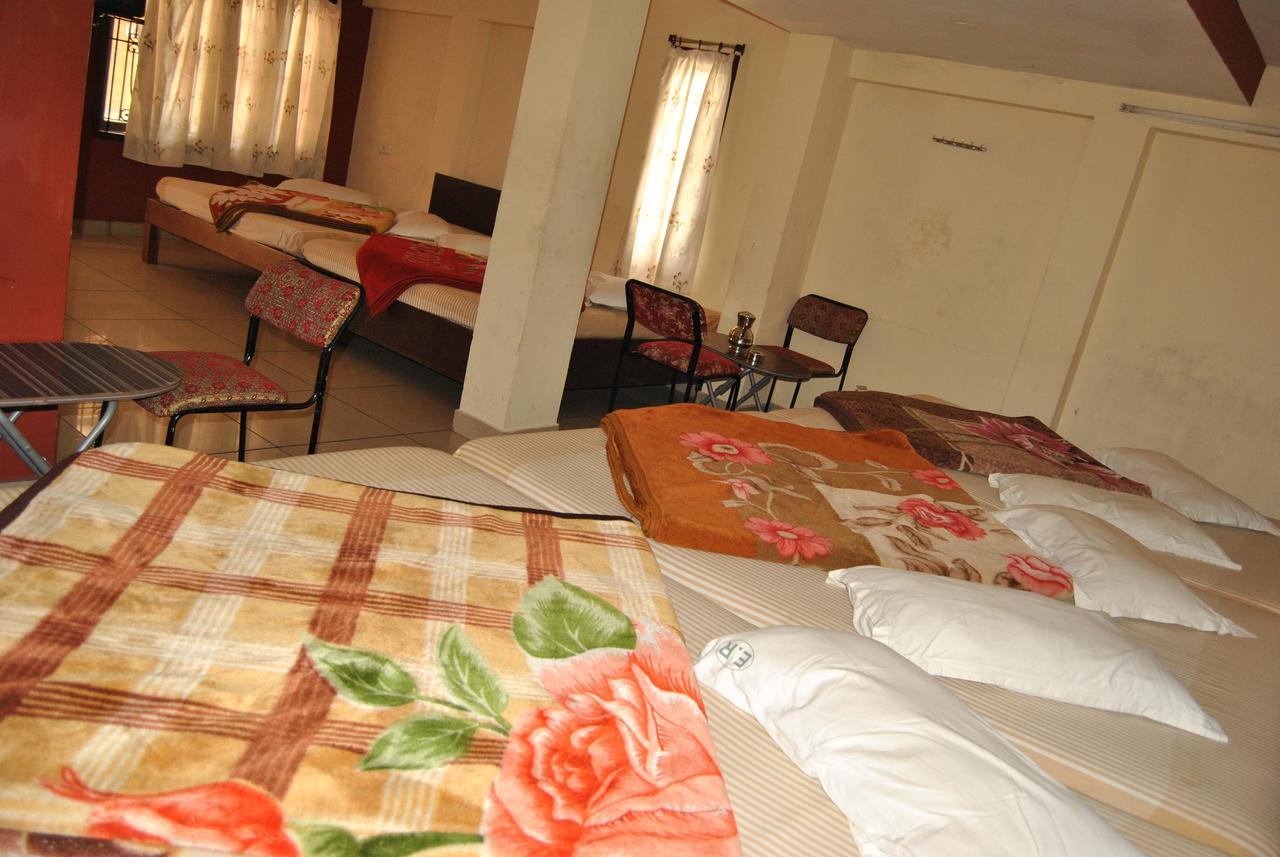 Ezhil Residency Hotell Kodaikanal Eksteriør bilde
