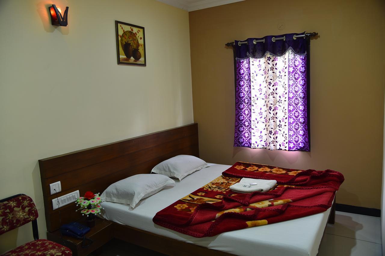 Ezhil Residency Hotell Kodaikanal Eksteriør bilde