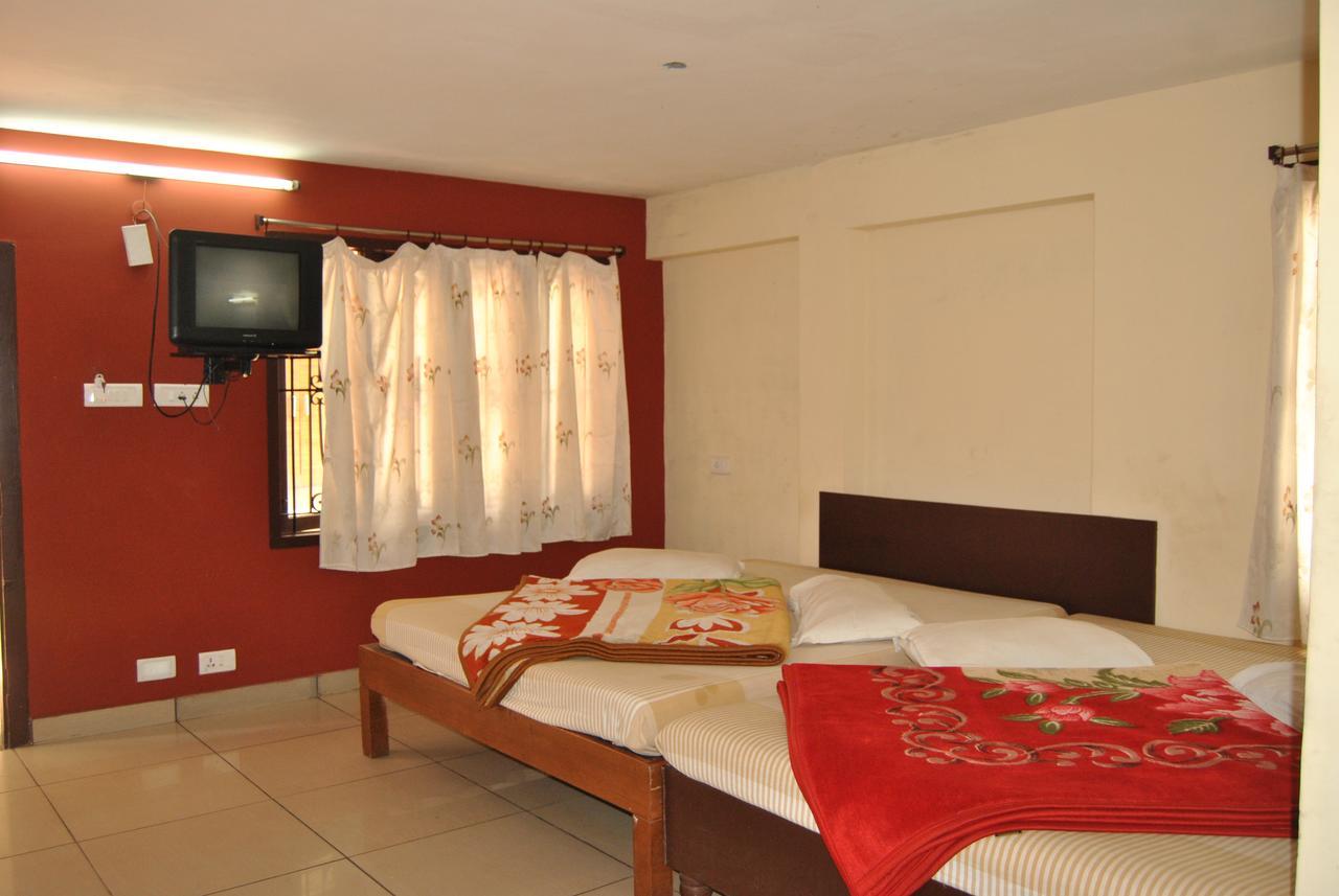Ezhil Residency Hotell Kodaikanal Eksteriør bilde