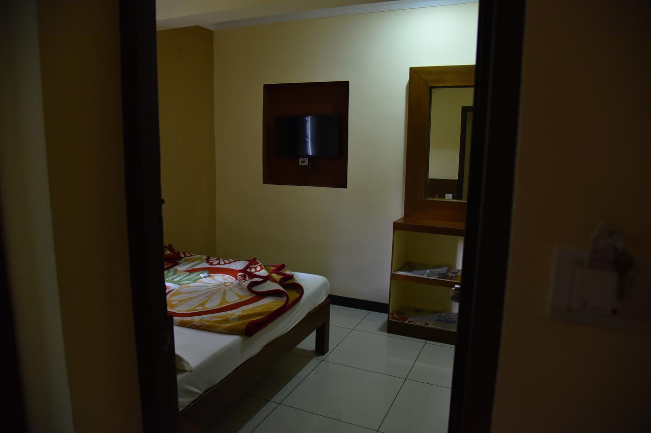 Ezhil Residency Hotell Kodaikanal Eksteriør bilde