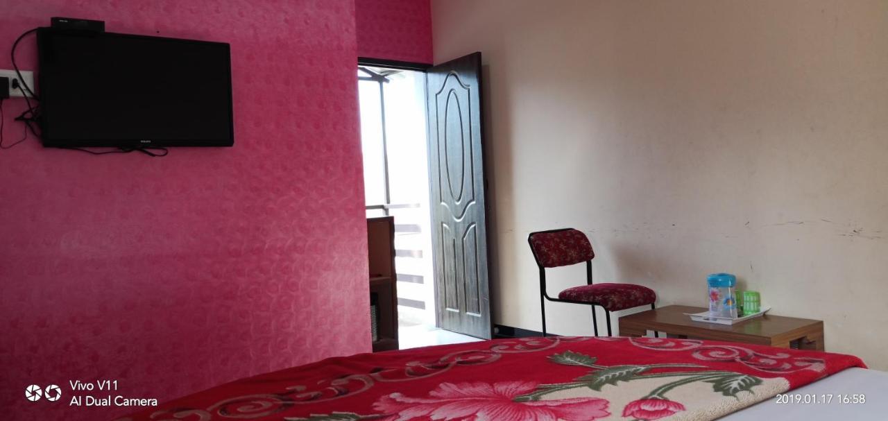 Ezhil Residency Hotell Kodaikanal Eksteriør bilde